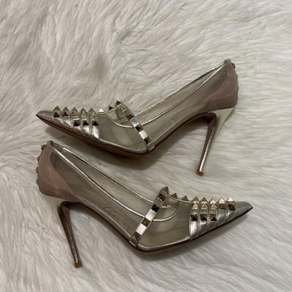 Valentino Garavani Rockstud Alcove pump size 37.5EU - Picture 3 of 14